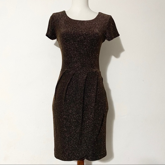 B Darlin Dresses & Skirts - B.DARLIN Gold Glittery Dress
